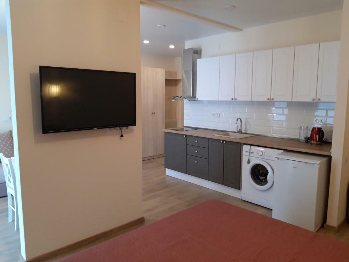 Green Line Apartment Mtsvane Konts'khi Extérieur photo