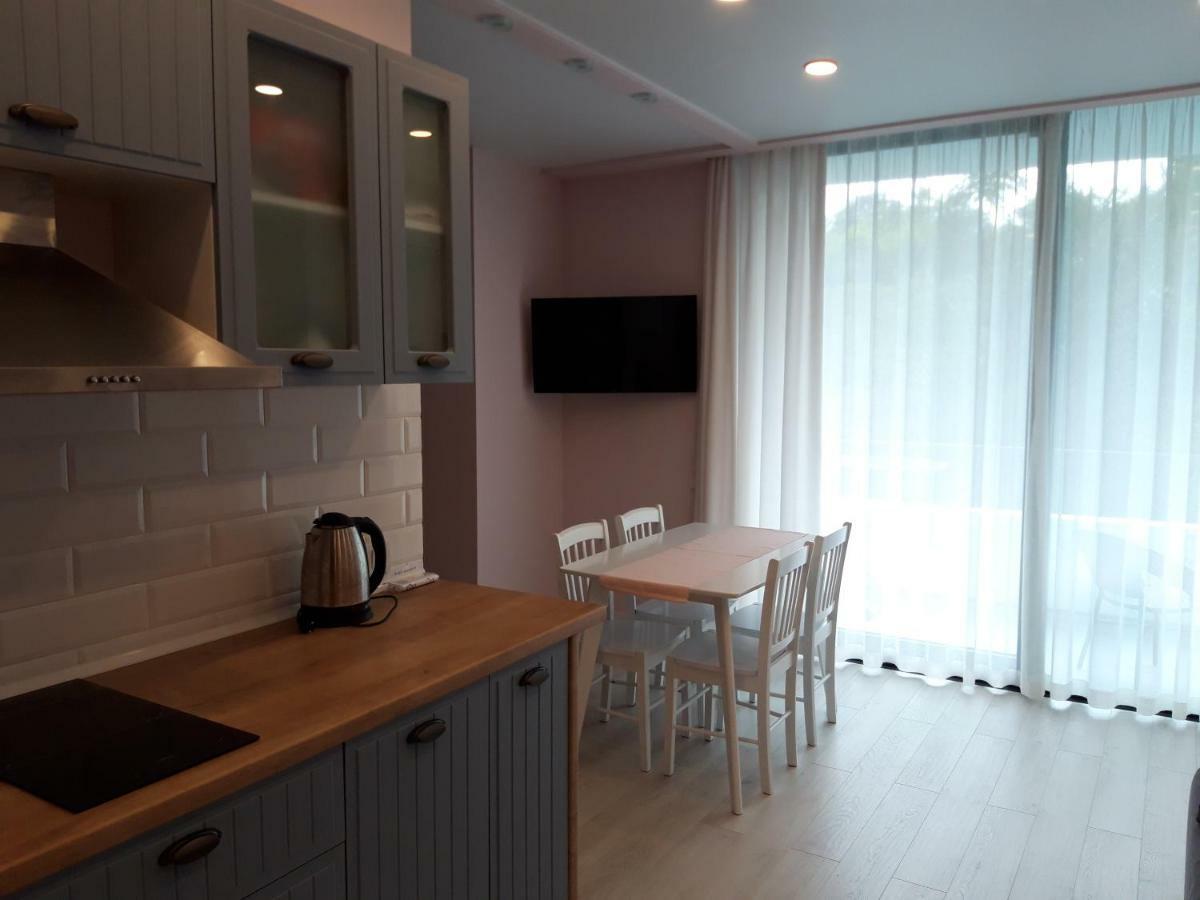 Green Line Apartment Mtsvane Konts'khi Extérieur photo