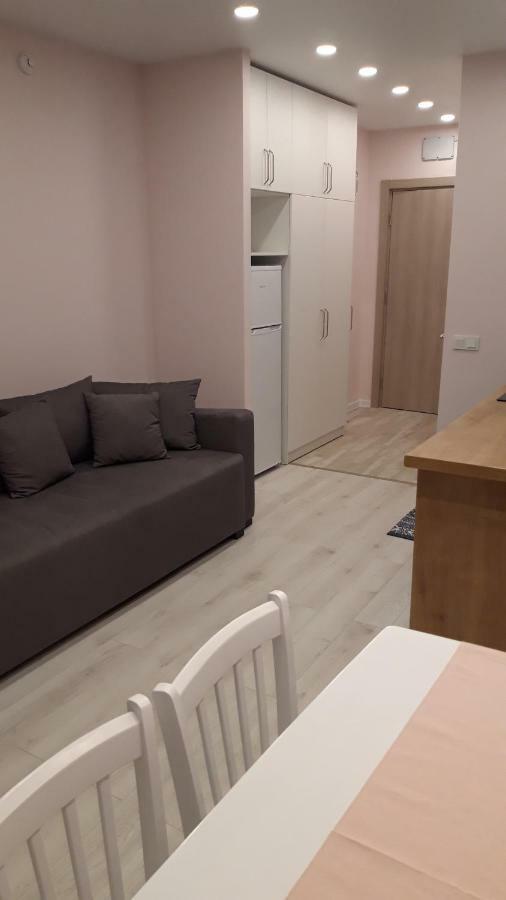 Green Line Apartment Mtsvane Konts'khi Extérieur photo
